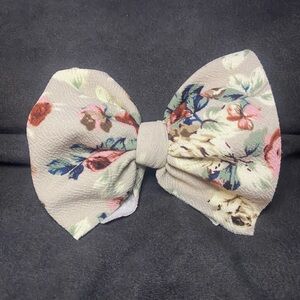 Little lopers big bow